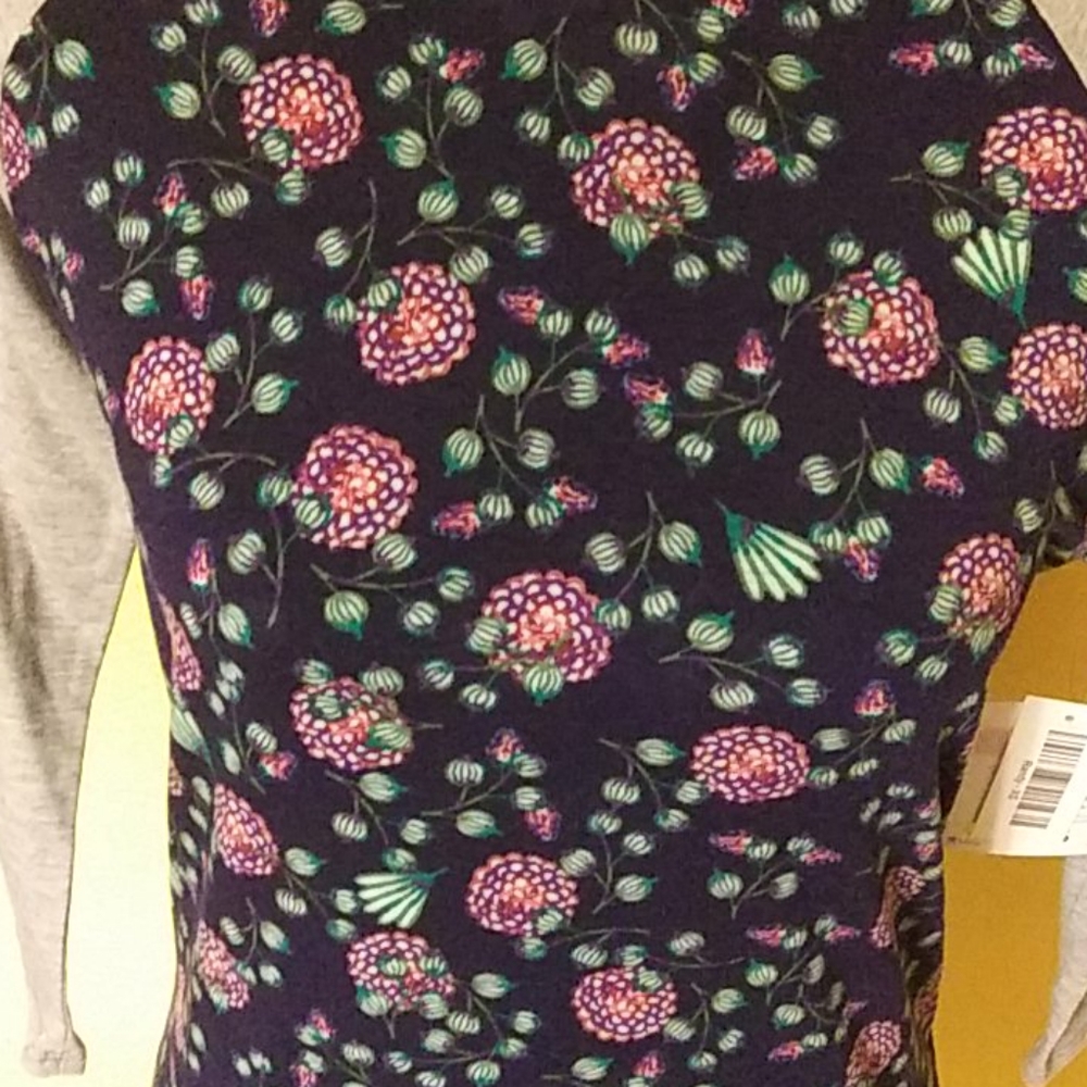 LulaRoe Randy - Picture 2 of 5